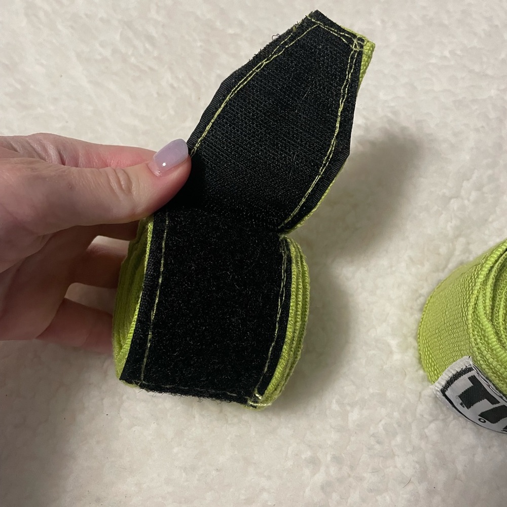 Green Title Boxing Straps - Picture 3 of 7